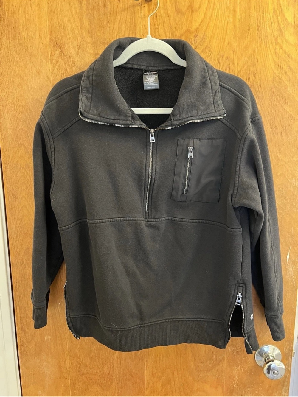 AVIA Women's Black Activewear Zip Up  SMALL, 1/2 Zip Pocket Long Sleeve